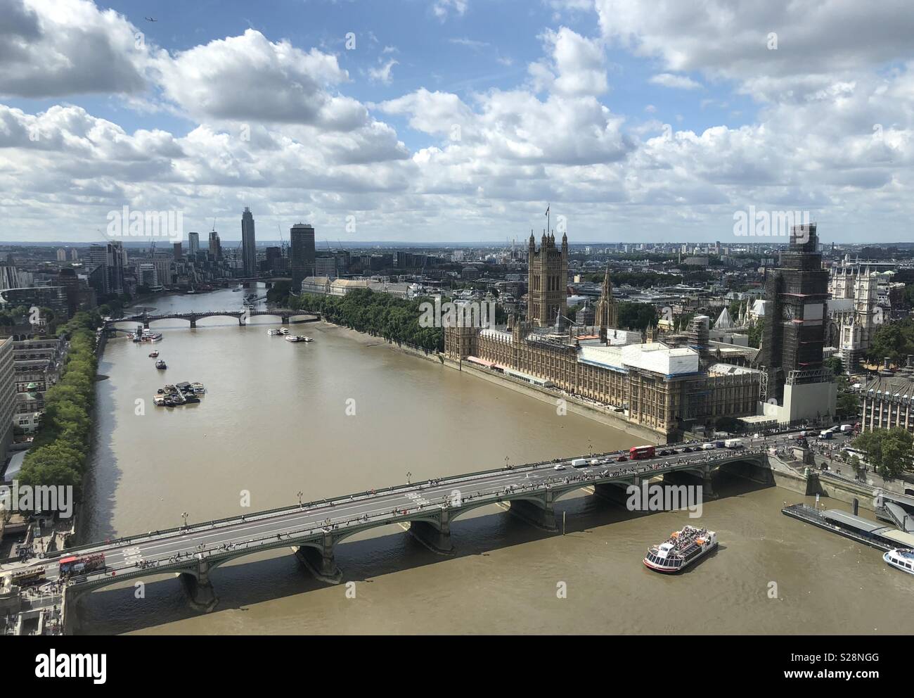 Luftaufnahme der Themse London - Smartphone-aufgenommenes Stockfoto