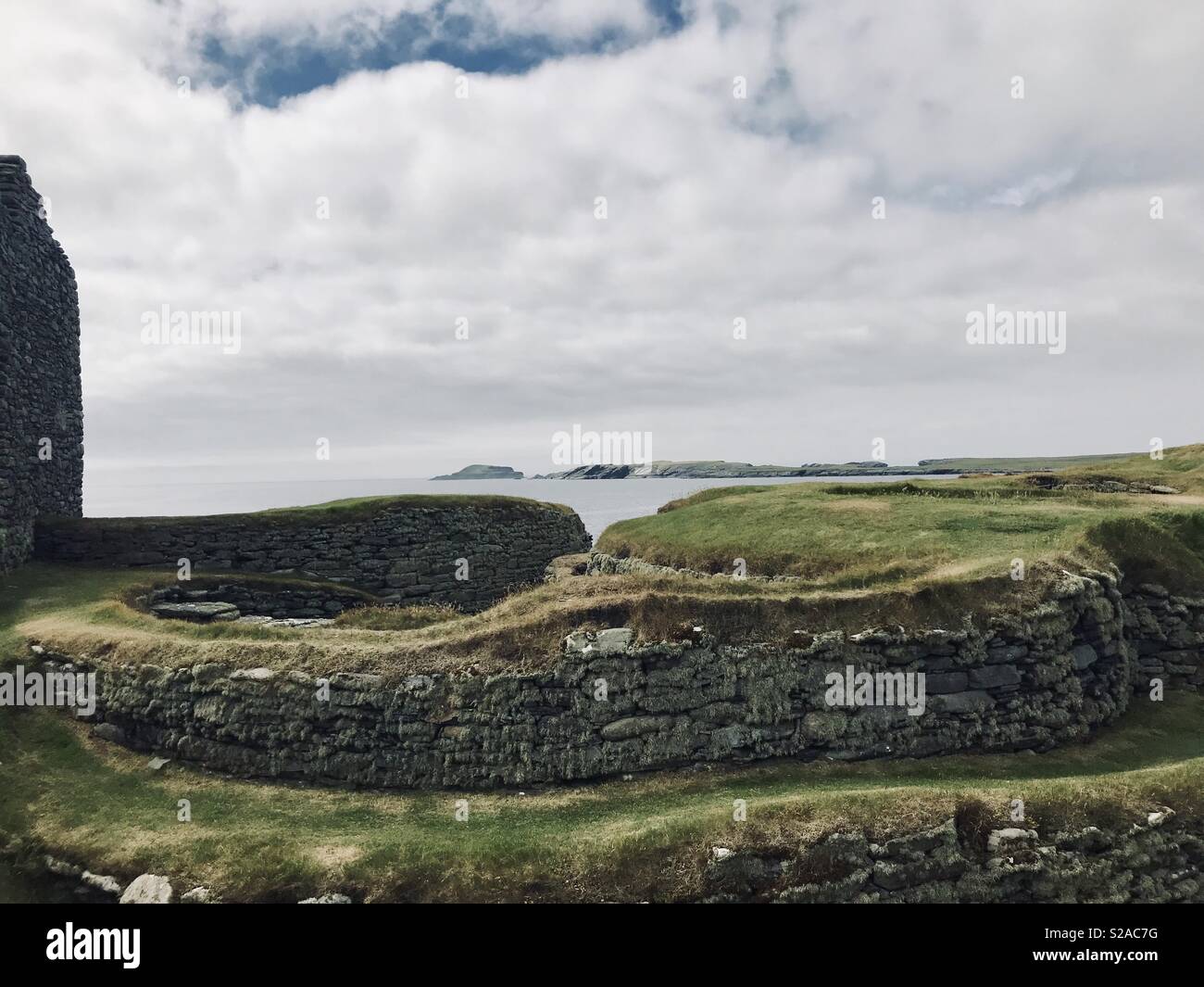 Nordischen Siedlung an Jarlshof schottischen Ausgrabungsstätte, Shetland Inseln Stockfoto