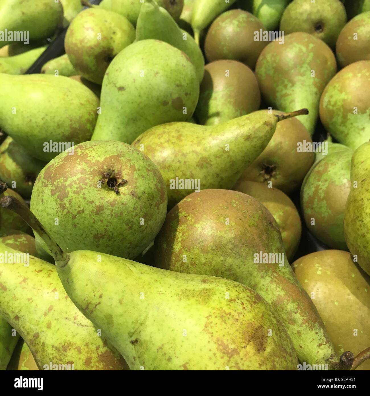 Supermarkt birnen -Fotos und -Bildmaterial in hoher Auflösung – Alamy