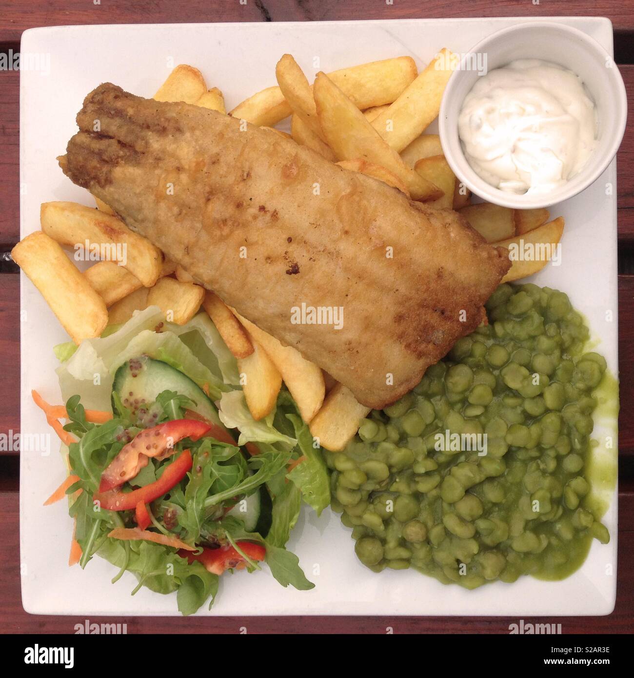 Fisch und chip mahlzeit Fotos und Bildmaterial in hoher Auflösung Alamy