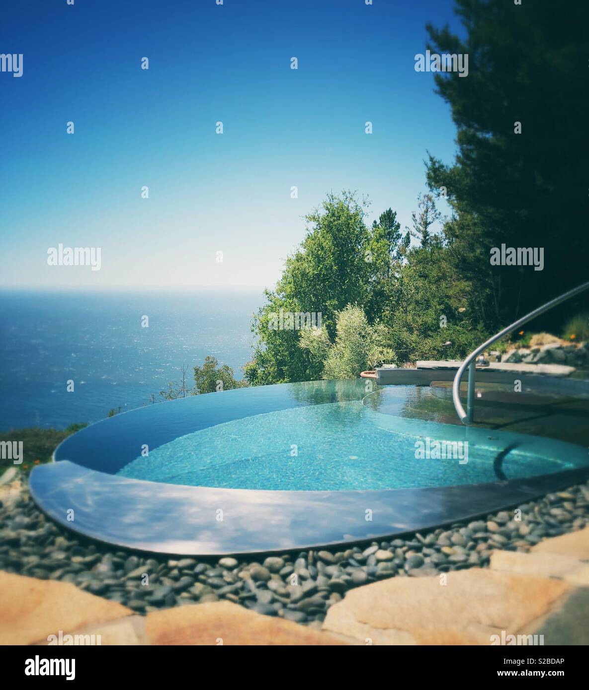 Infinity Pool, Big Sur Stockfoto