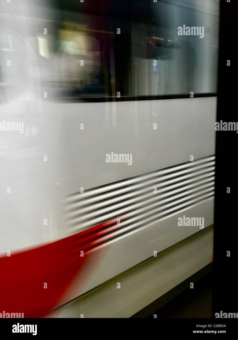 Straßenbahn - Smartphone-aufgenommenes Stockfoto