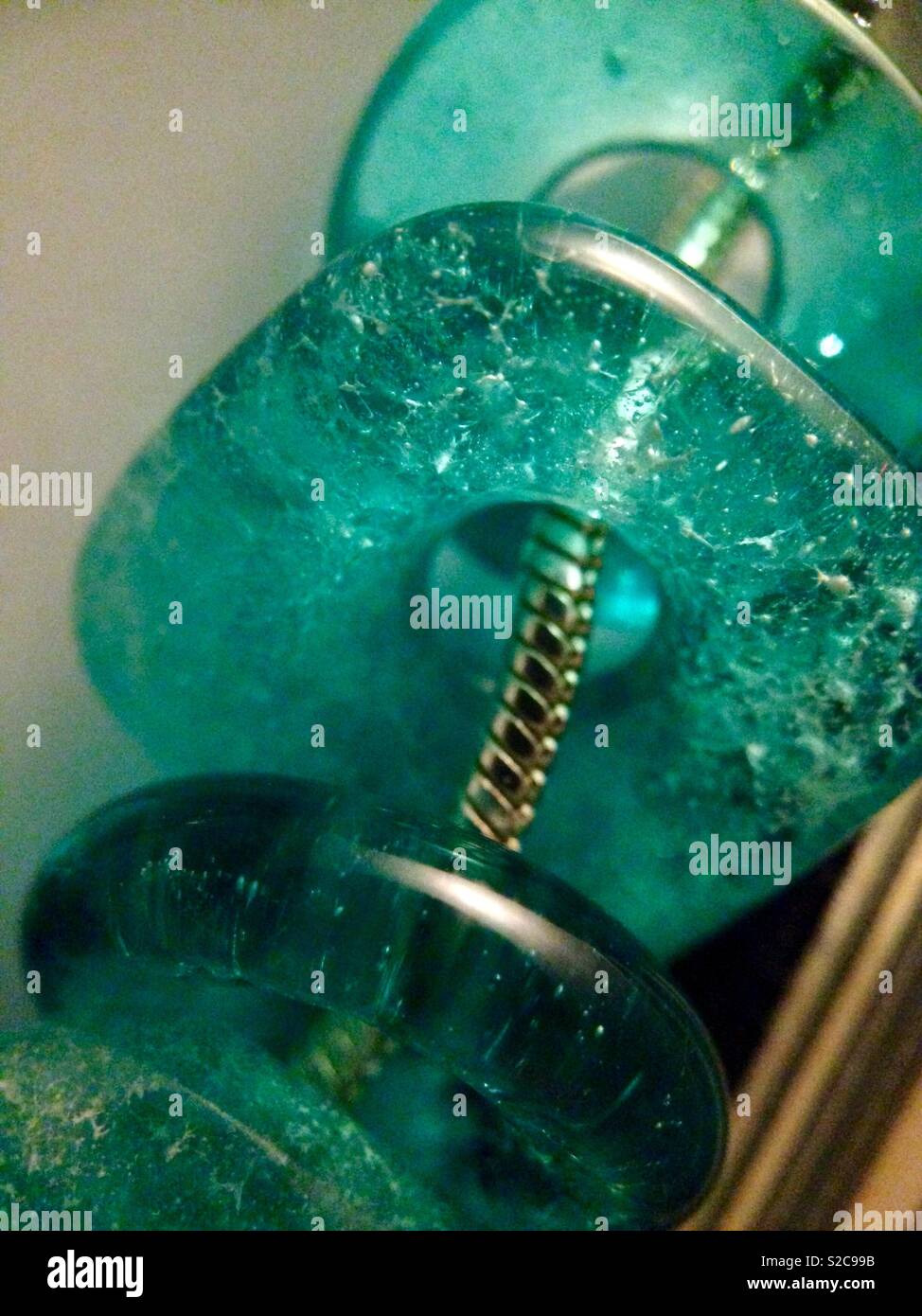 Handmade turquoise teal Glasperlen auf Silber Halskette Kette Stockfoto