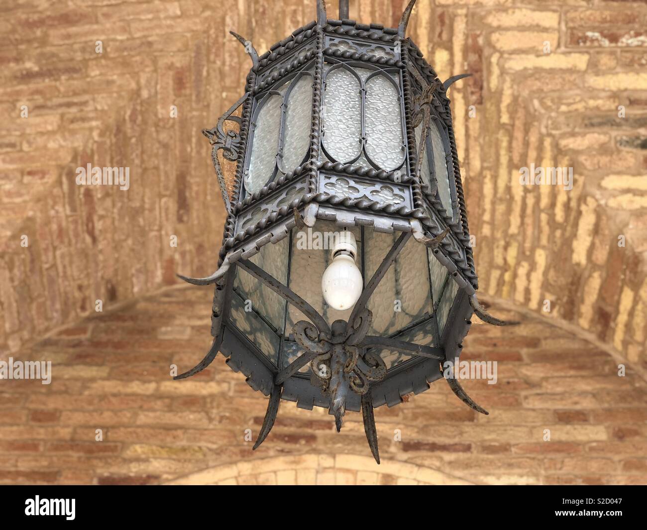 Schmiedeeisen Lampe, Detailansicht Stockfoto
