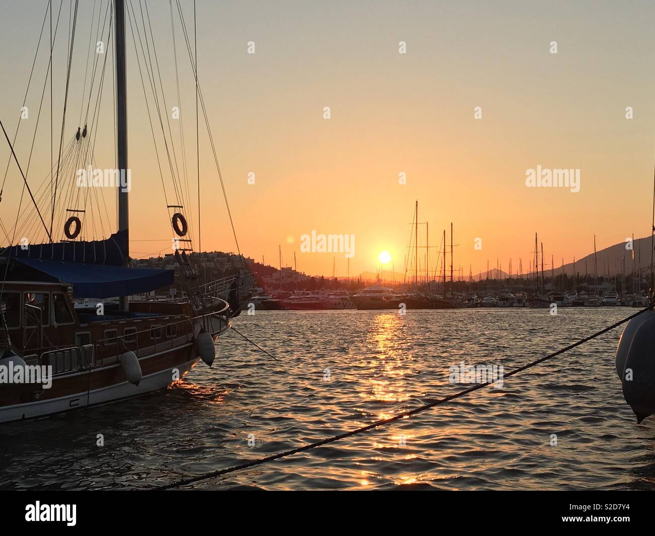 Sonnenuntergang im Hafen von Bodrum, Türkei Stockfoto