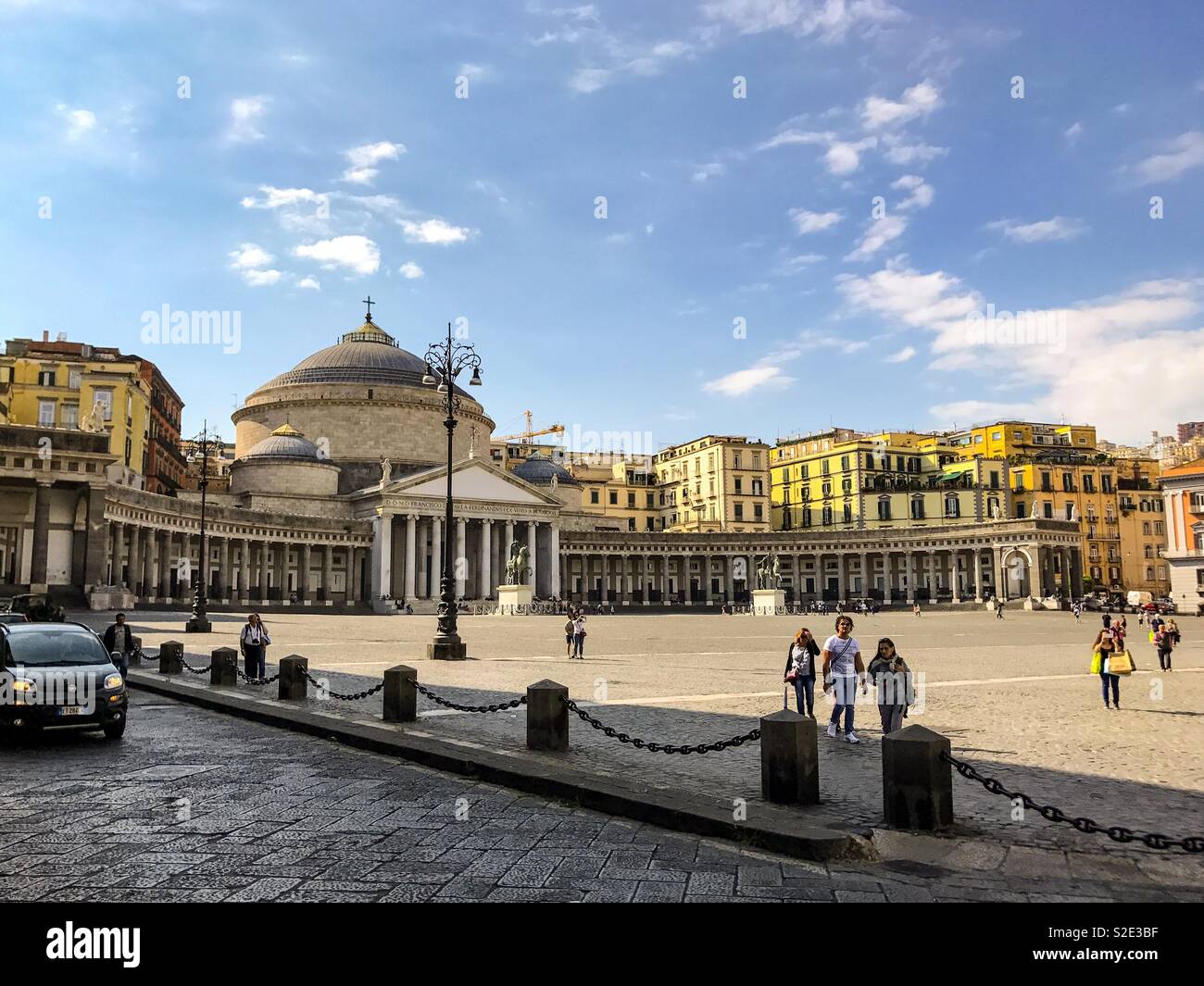 Piazza del Plebiscito in Neapel Stockfoto