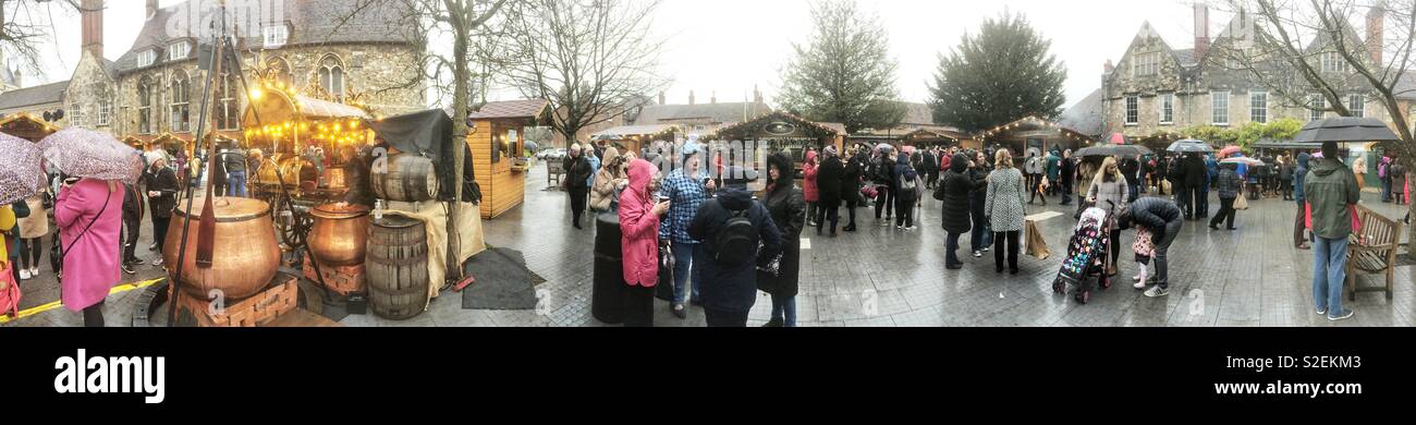 Winchester Cathedral Weihnachtsmarkt, Winchester, Hampshire, England, Vereinigtes Königreich. Stockfoto