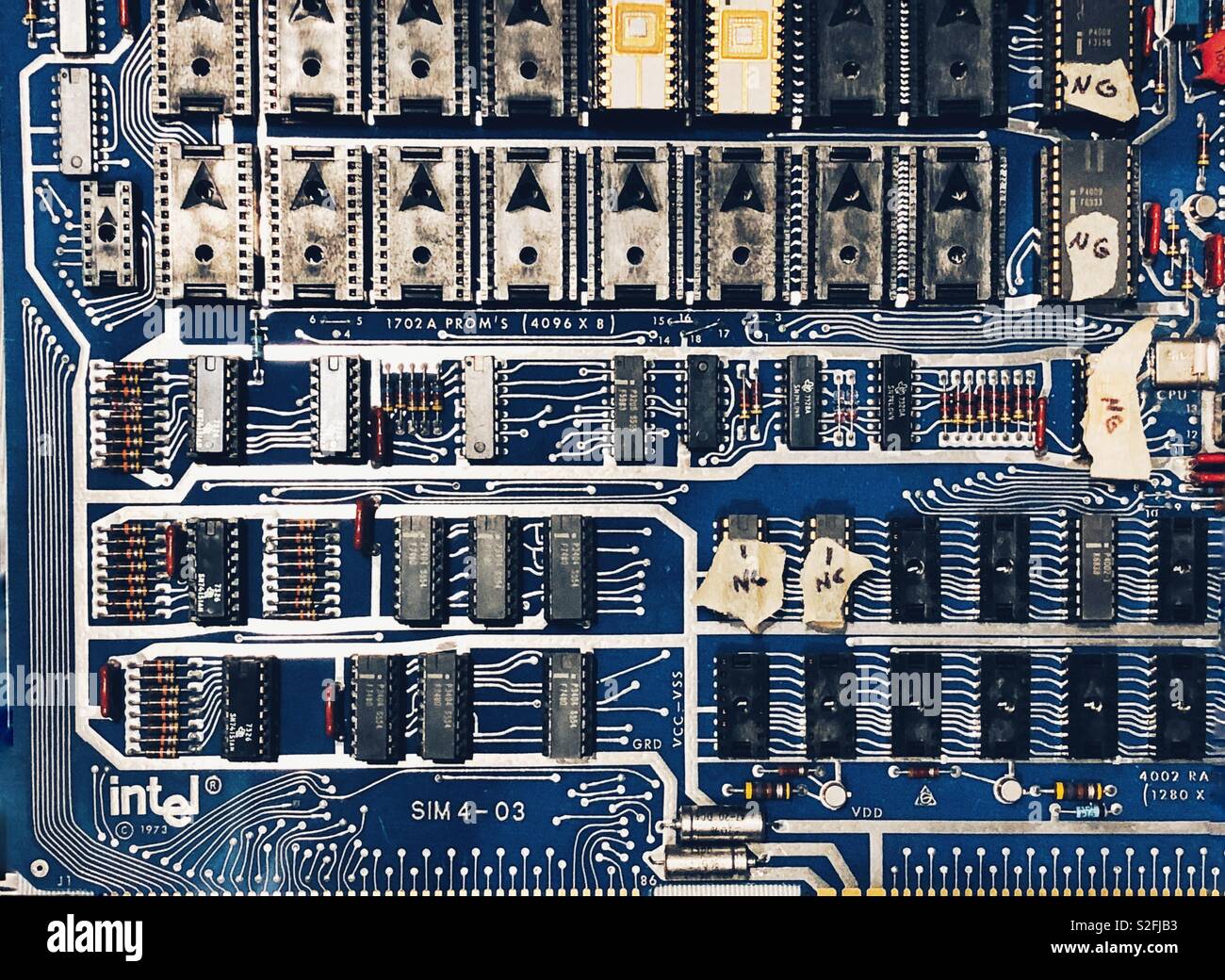 Blick von oben auf die alten Computer Motherboard im Wohnzimmer Computer Museum in Seattle. Stockfoto