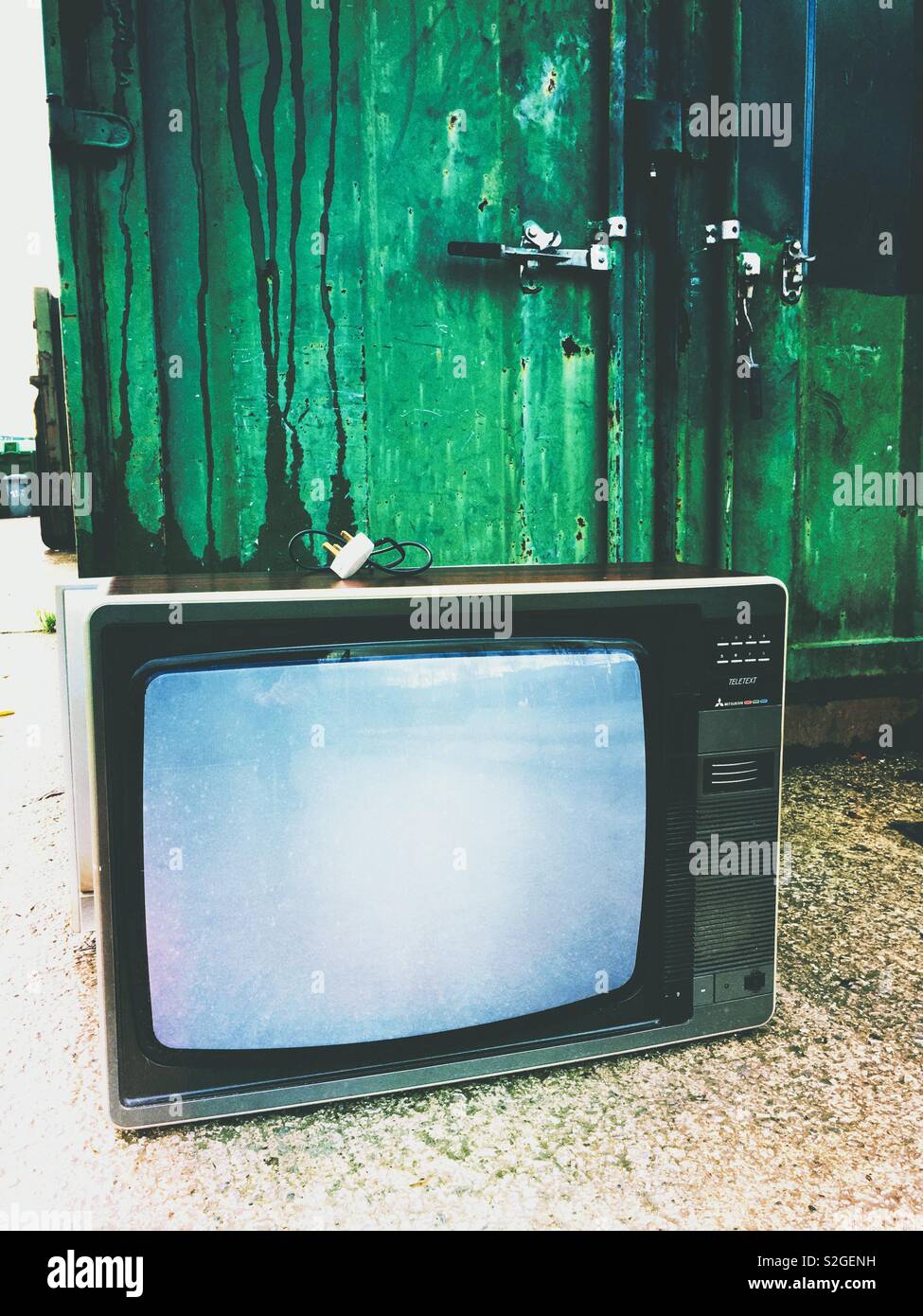 Alte Fernseher bereit recycelt werden Stockfoto