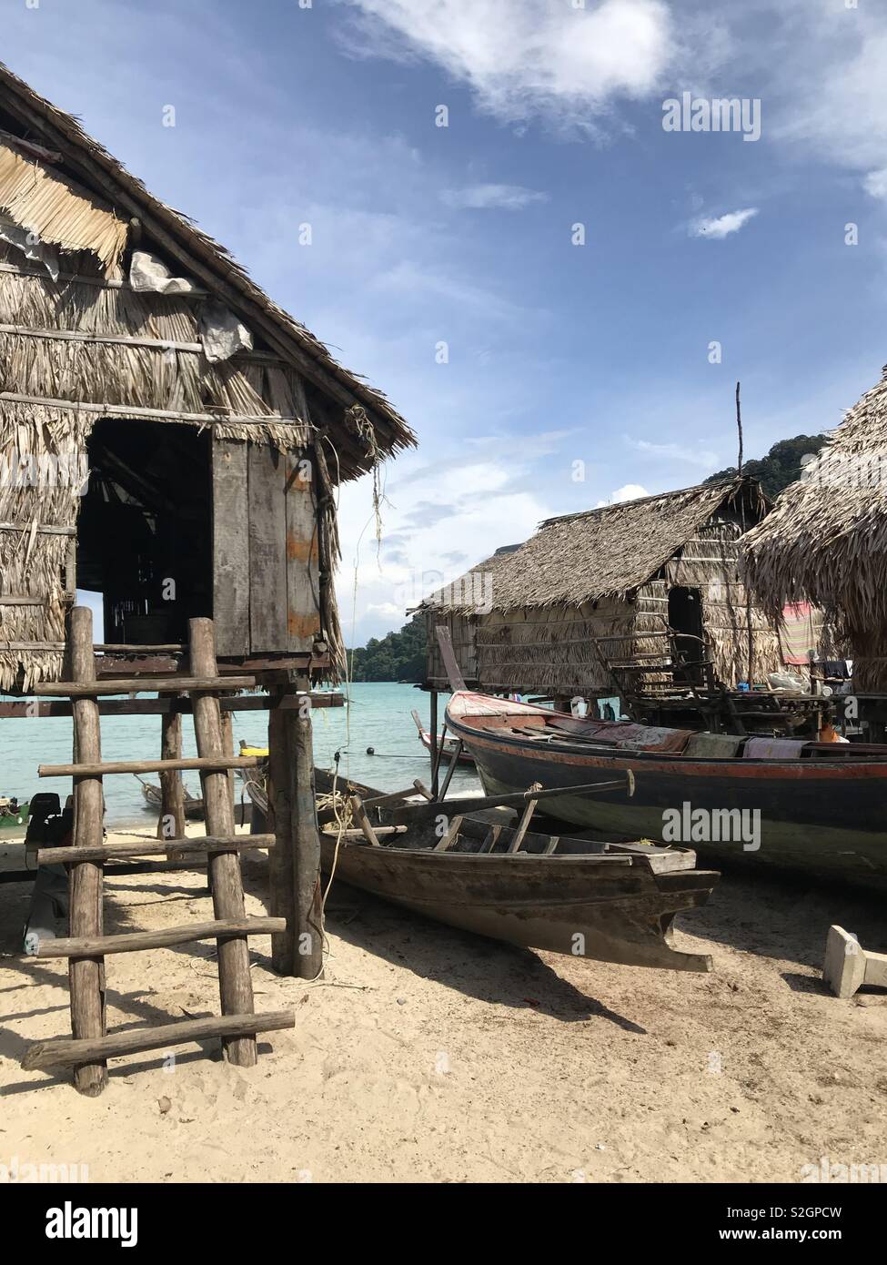 Sea Gypsy Hütten in Thailand Stockfoto