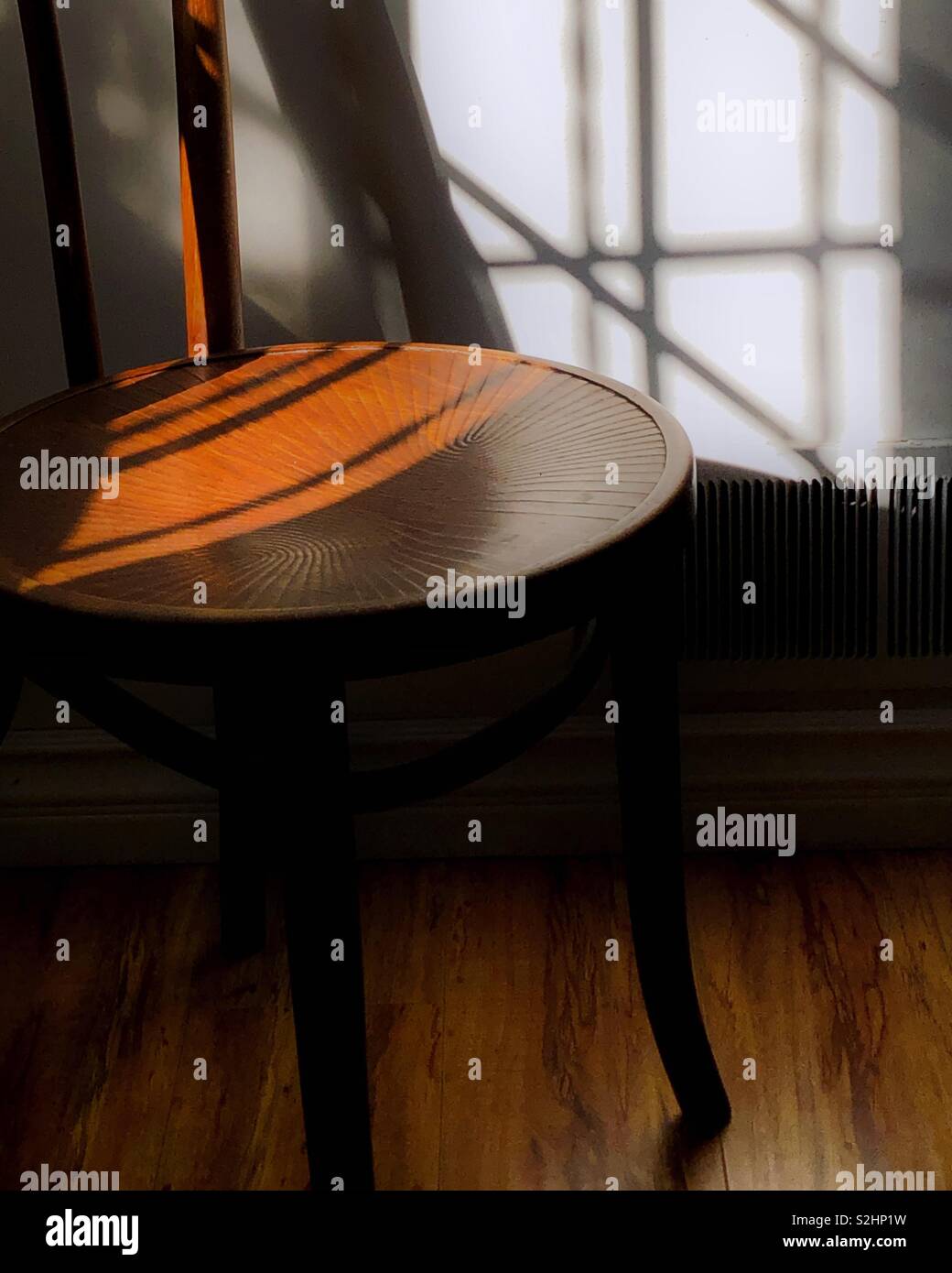 Licht und Schatten in den Speisesaal. Stockfoto