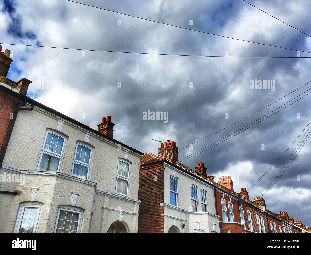 Eine Wohnstraße in Catford London, England - Smartphone-aufgenommenes Stockfoto