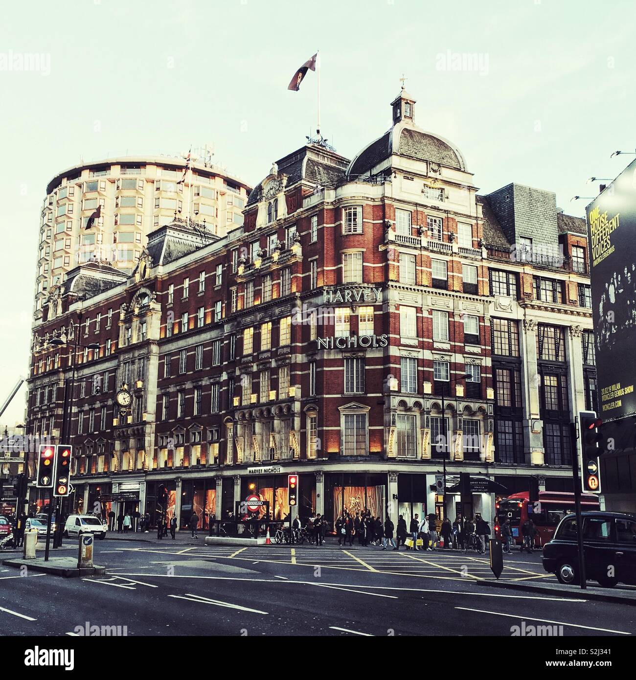 Kaufhaus Harvey Nichols, London, England, Vereinigtes Königreich. Stockfoto