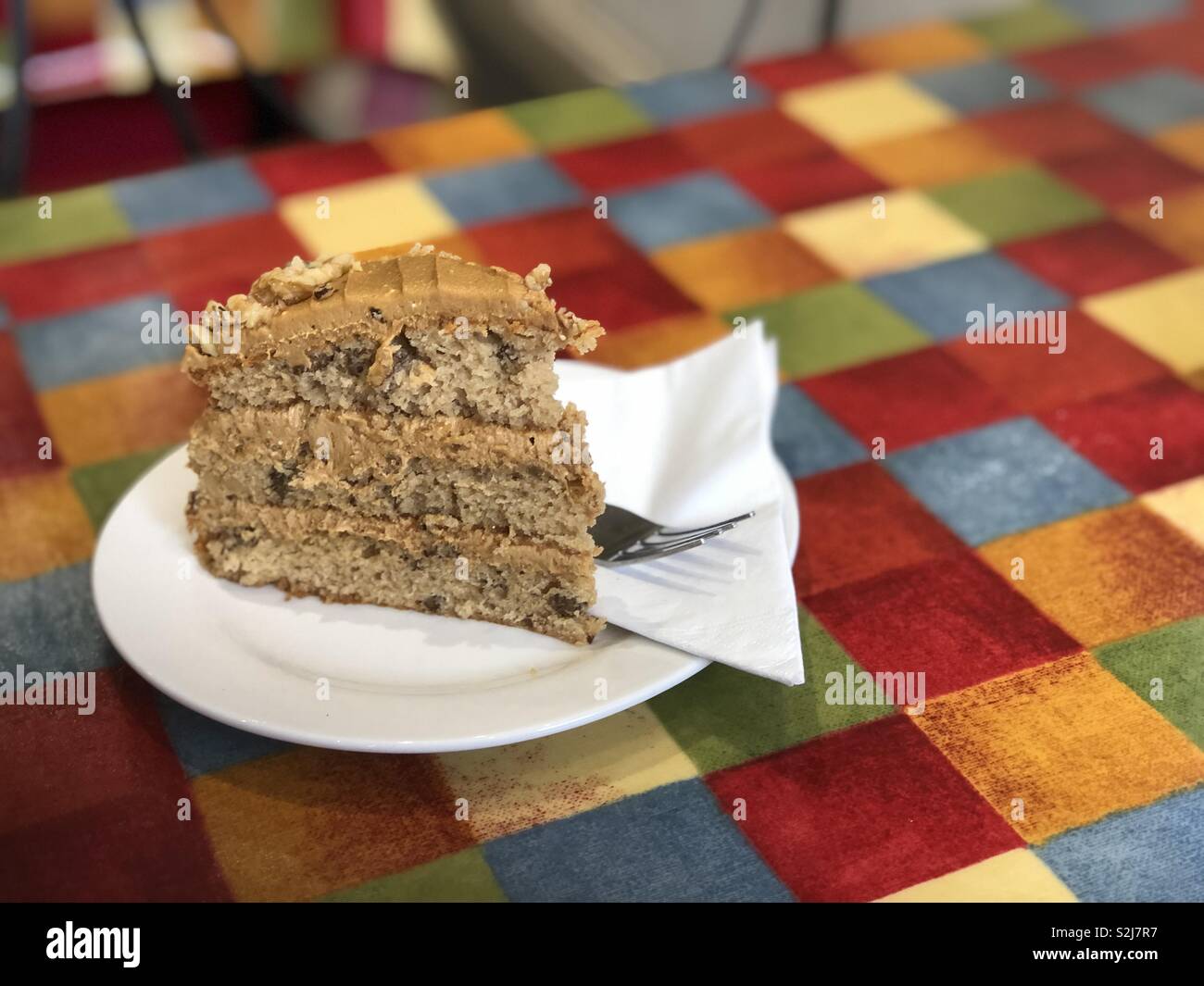Kaffee-Walnuss-Kuchen. Stockfoto