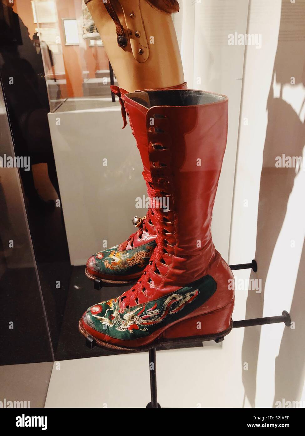 Frida Kalho Stiefel, Ausstellung im Brooklyn Museum, New York, 2019. Stockfoto