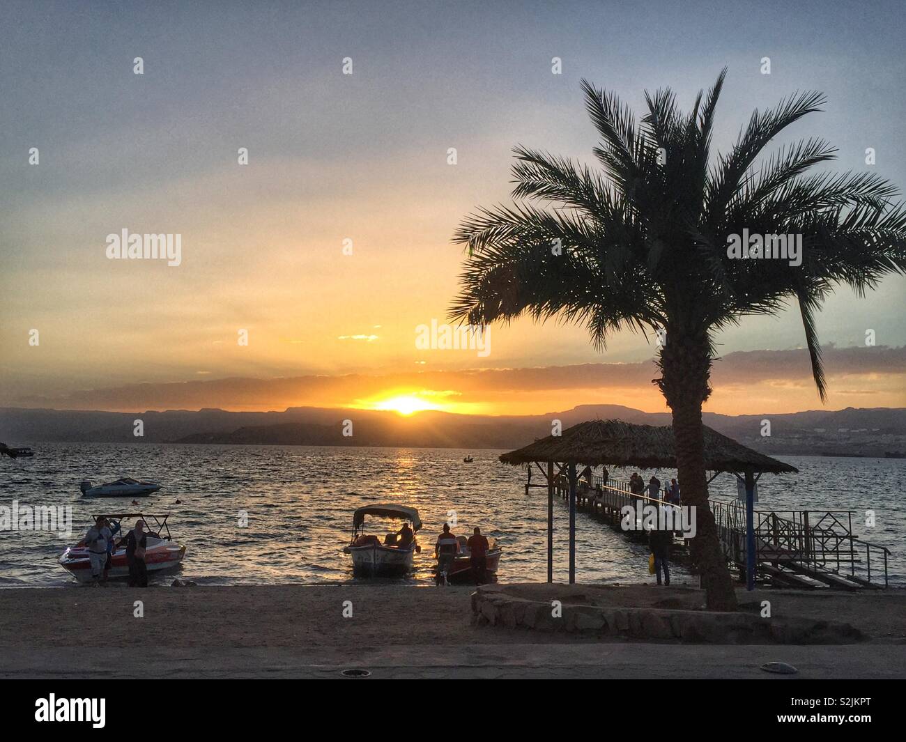 Sonnenuntergang in Aqaba, Jordanien - Smartphone-aufgenommenes Stockfoto