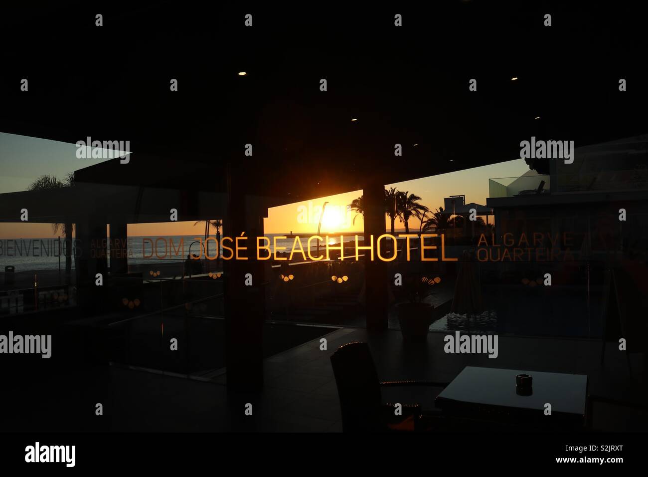 Dom José Beach Hotel quarteria Algarve Portugal - Smartphone-aufgenommenes Stockfoto