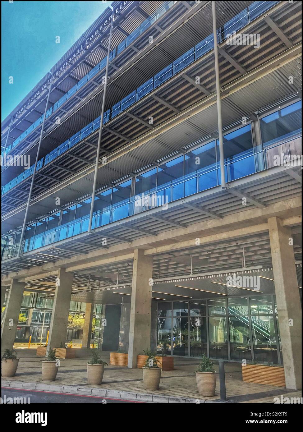 CTICC 2, Vorland, Kapstadt, Südafrika. - Smartphone-aufgenommenes Stockfoto