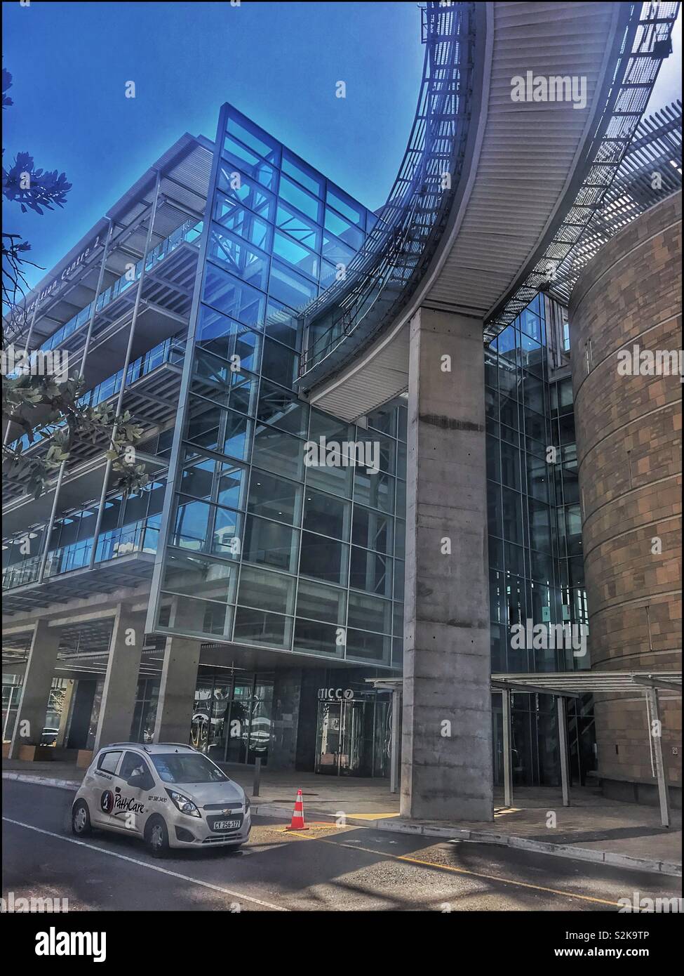 CTICC 2, Vorland, Kapstadt, Südafrika. - Smartphone-aufgenommenes Stockfoto