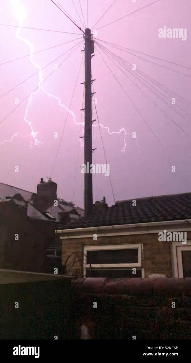 Gabel der Blitz bei einem Gewitter Stockfoto