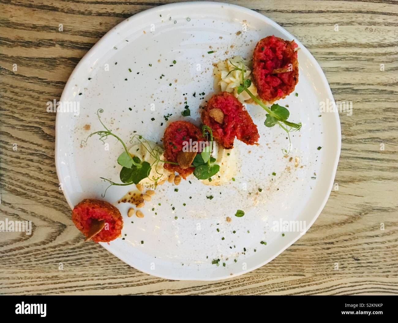 Overhead shot der gastronomischen Restaurant Essen Stockfoto