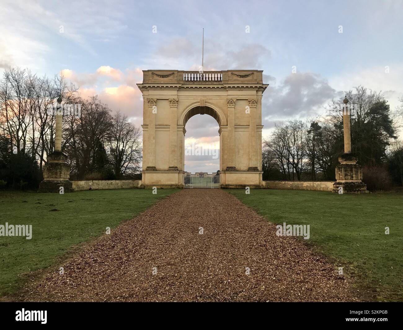 Korinthische Arch bei Stowe House & Gardens, Buckinghamshire. National Trust Stockfoto