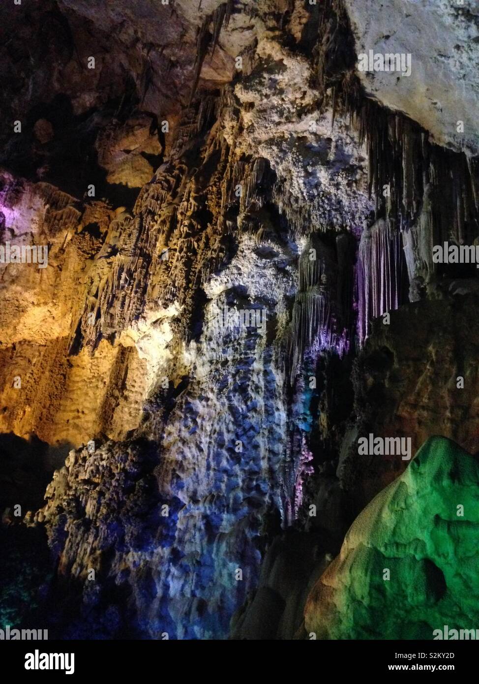 Farbe Höhle Stockfoto