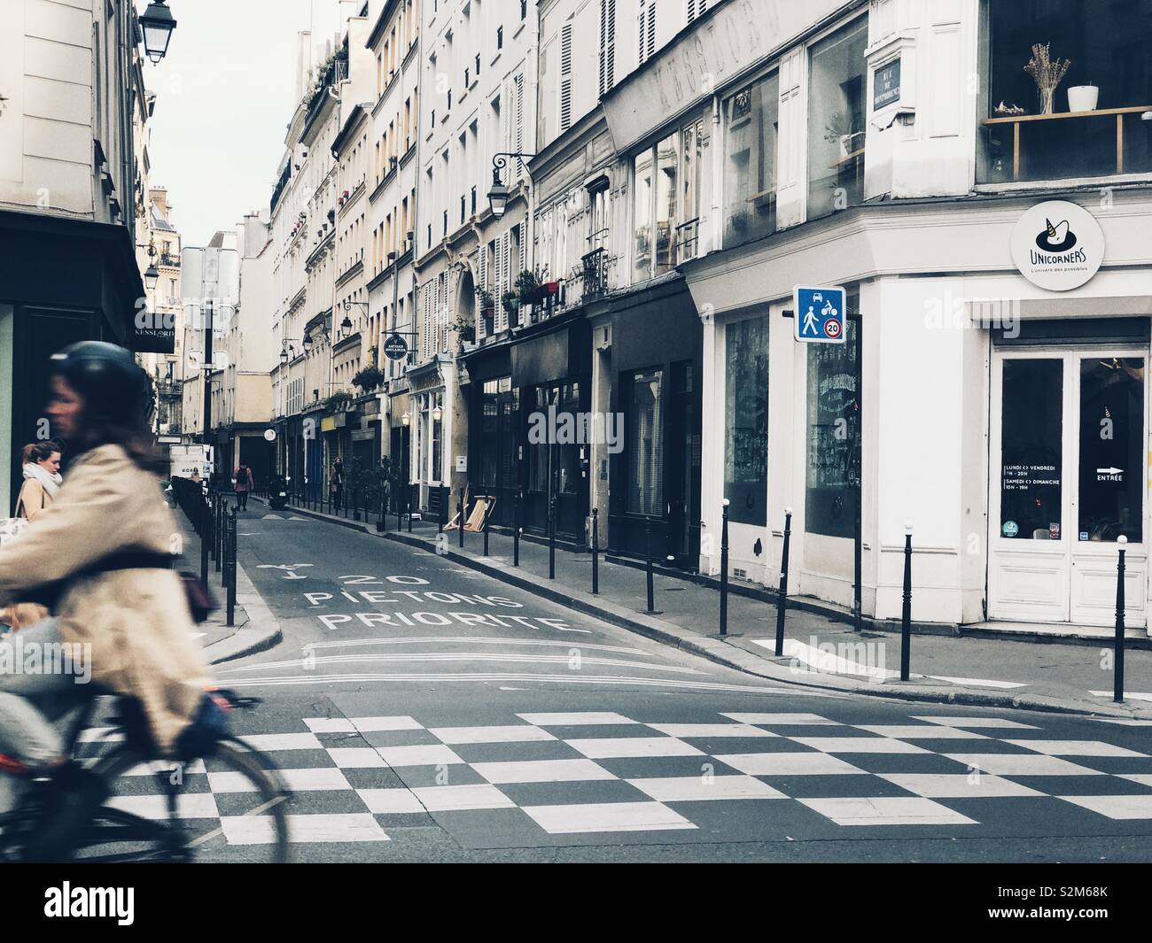 Morgen in Paris. - Smartphone-aufgenommenes Stockfoto