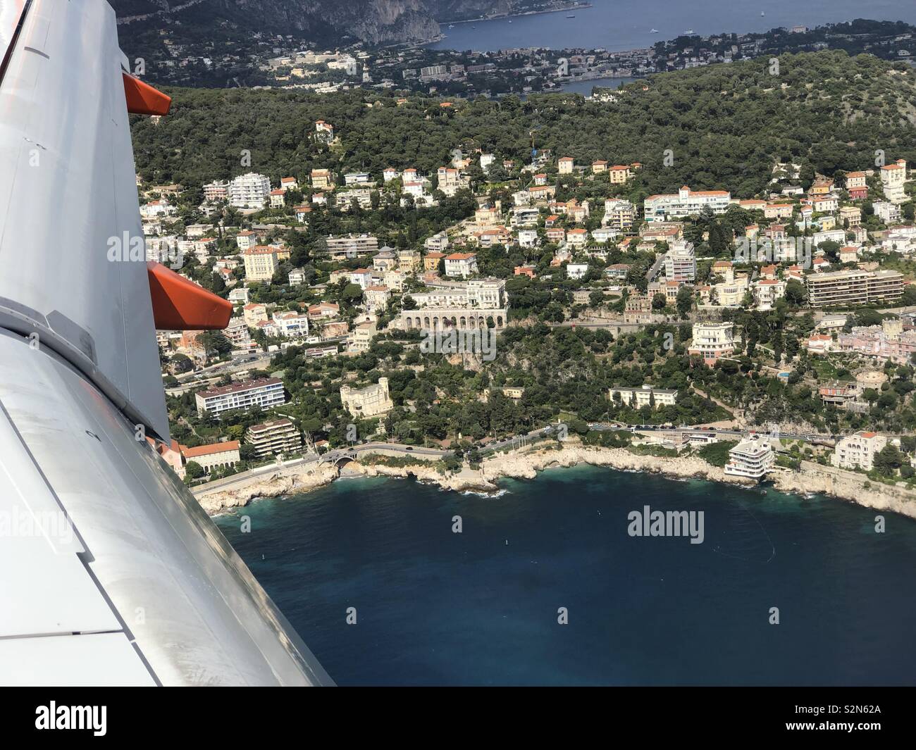 Luftaufnahme des Mount Bor, schön von einem EasyJet Flug in Nizza Flughafen. Stockfoto