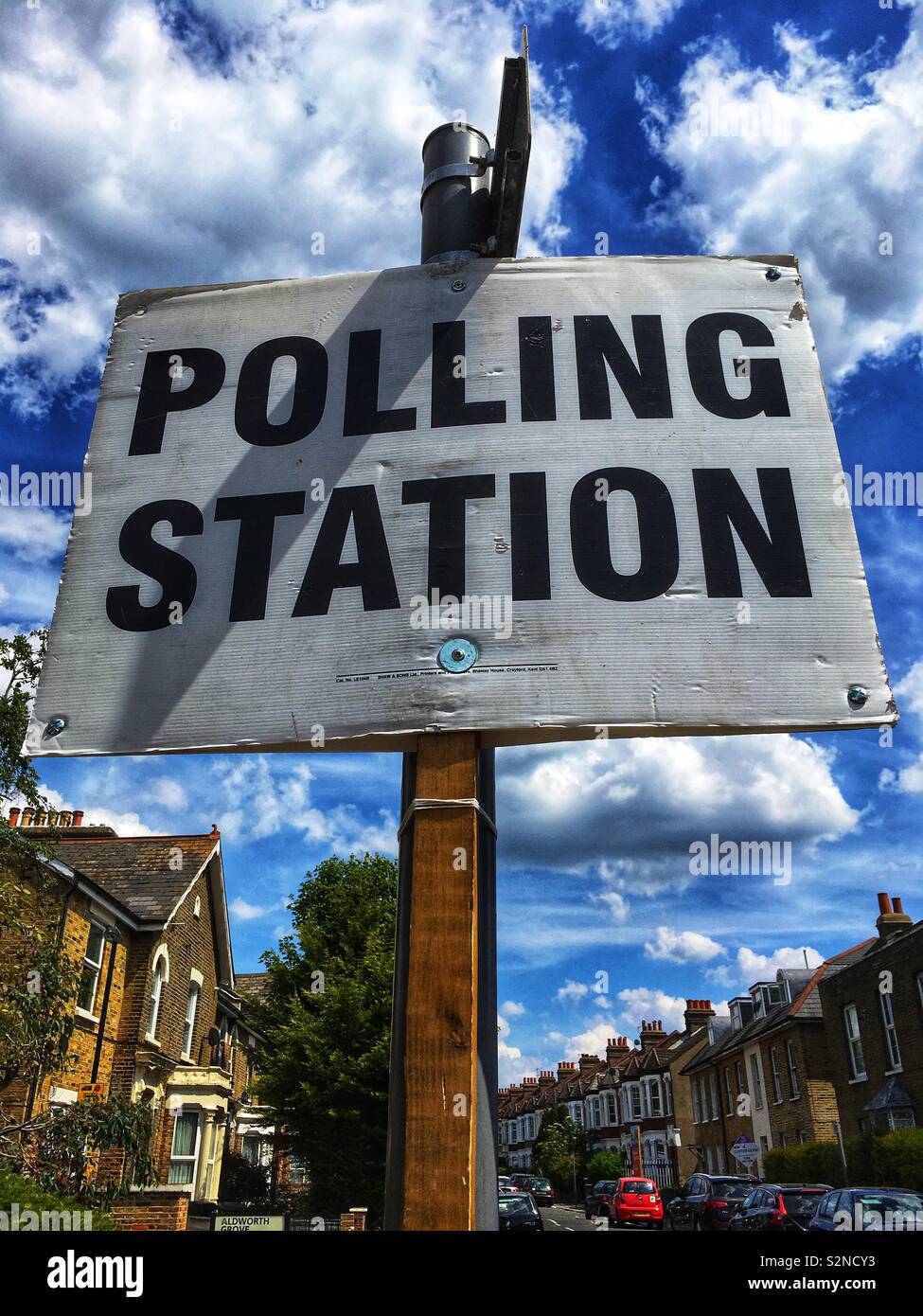 Wahllokal Zeichen in London, England Stockfoto