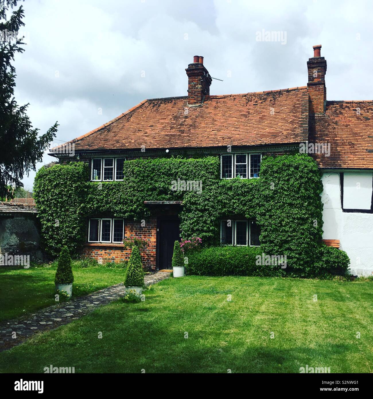 Traumhaus! Wunderschönes Ferienhaus im traditionellen englischen Dorf, Osten Hagbourne, niedliche kleine Hobbit home Stockfoto