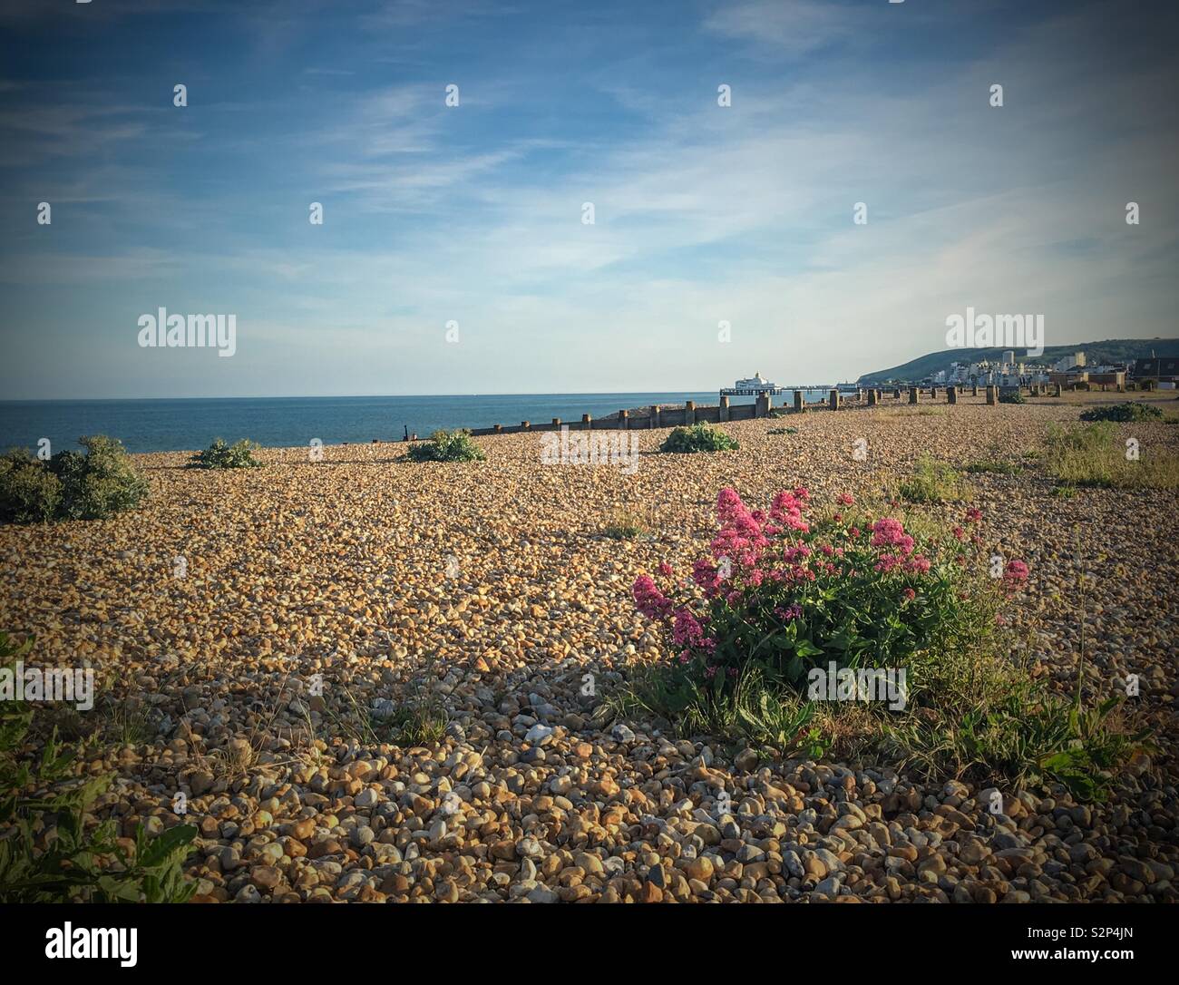 Eastbourne Strand am Abend - Smartphone-aufgenommenes Stockfoto