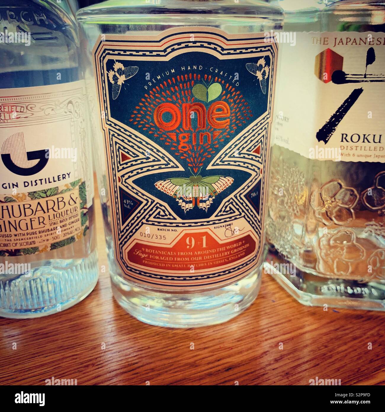 Gin Flaschen Stockfoto