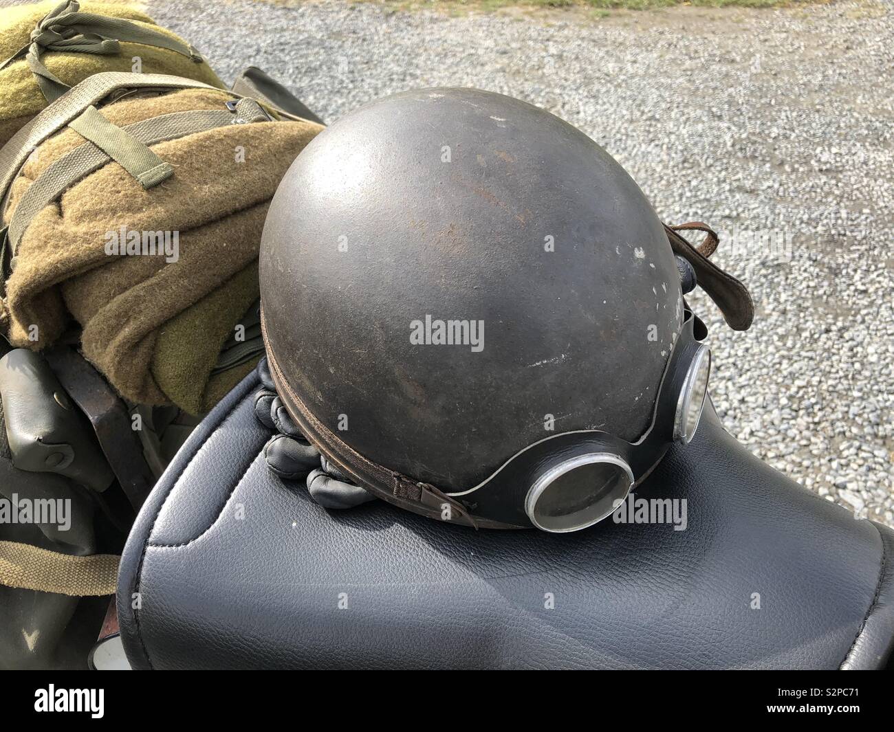 Altes Motorrad Helm - Smartphone-aufgenommenes Stockfoto