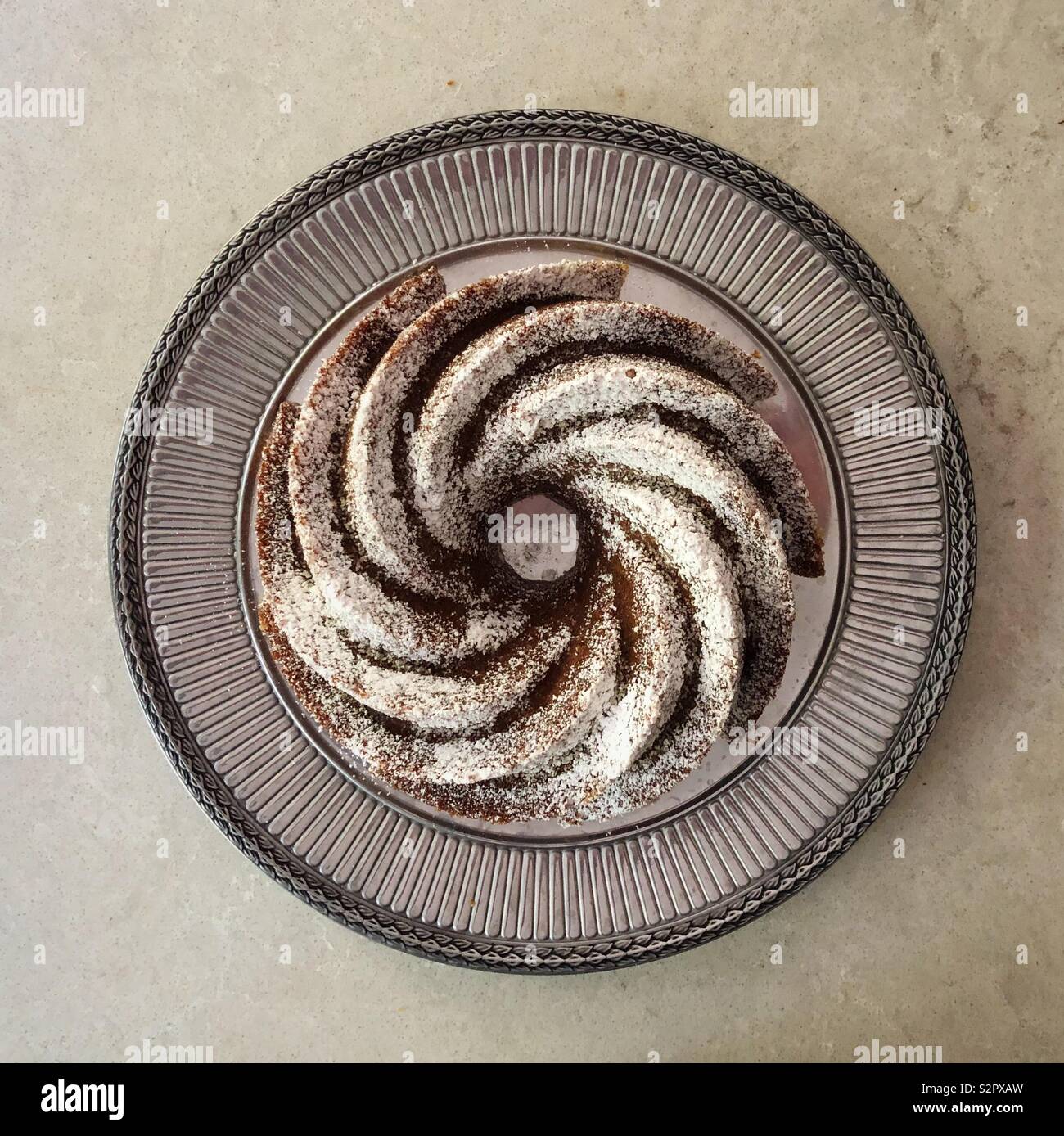 Finnische Buttermilch Kuchen - Smartphone-aufgenommenes Stockfoto