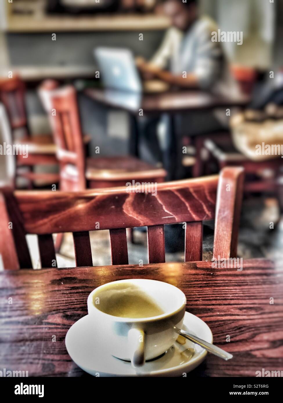 Im café - Smartphone-aufgenommenes Stockfoto