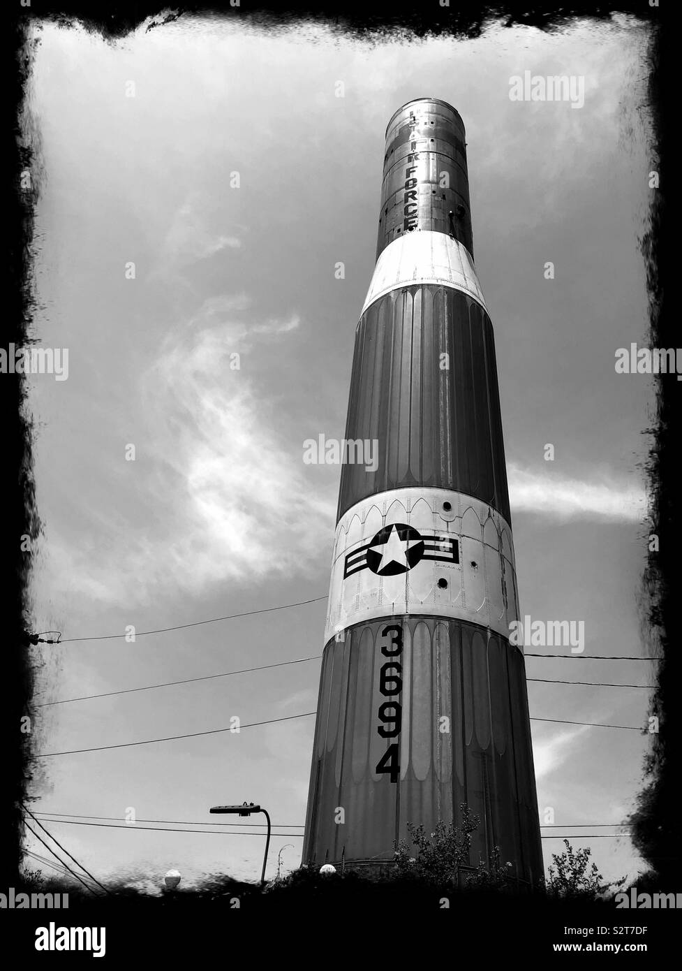 Ein Titan 1 Intercontinental Ballistic Missile, an der Kreuzung der Interstate 75 und Highway 280 in Cordele, Georgia, USA. Stockfoto