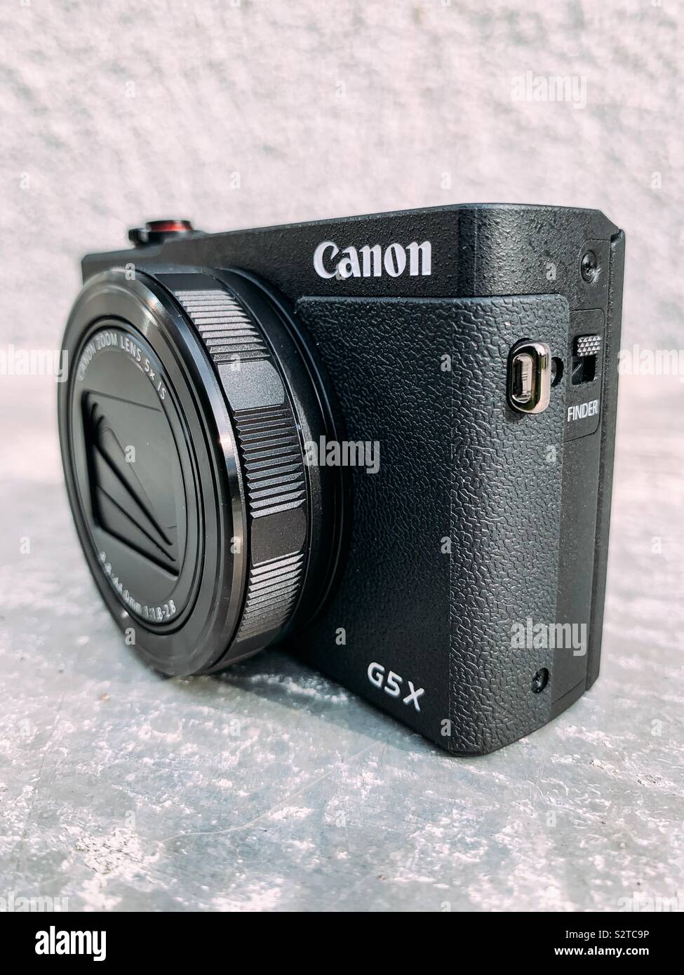 Canon G5 X Mark II Digitalkamera. Seitenansicht Stockfoto