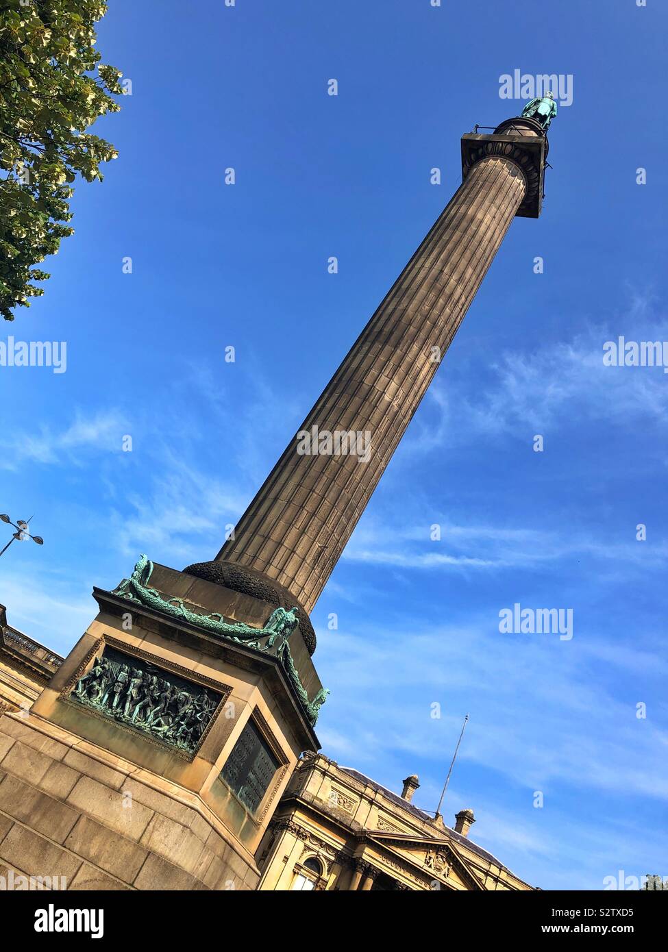 Liverpool Kenotaph, Kriegerdenkmal, Lime Street, Liverpool. - Smartphone-aufgenommenes Stockfoto