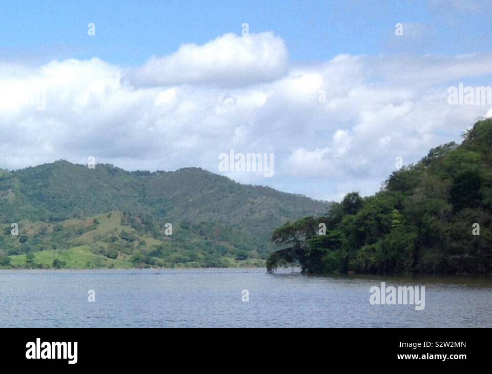 Landschaft, Fluß, Feld Tag, Montana, Bäume Stockfoto