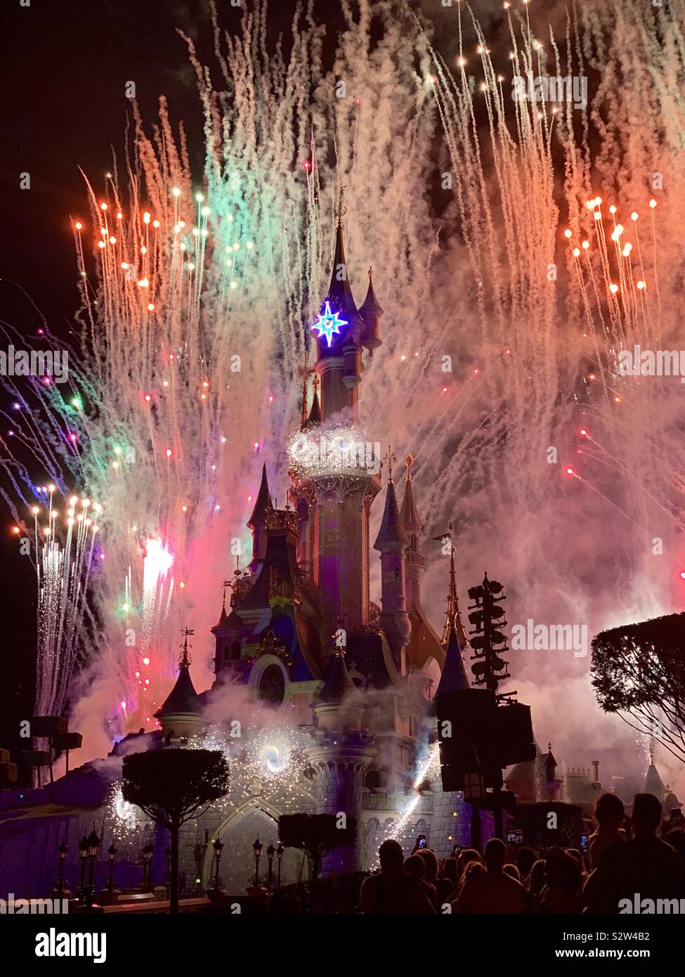 Disneyland Paris Feuerwerk Stockfoto