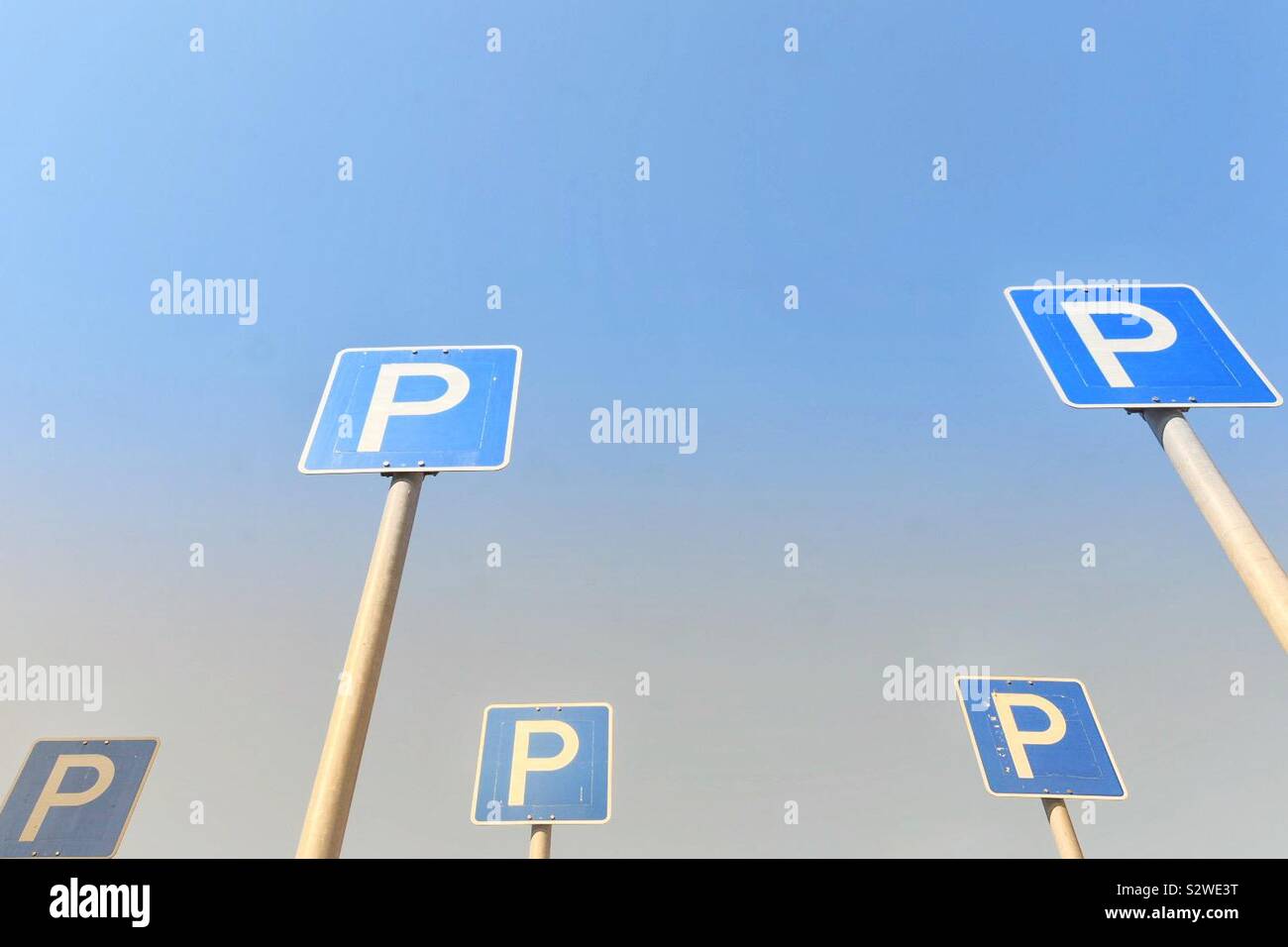 Parkplatz lustig Fotos und Bildmaterial in hoher Auflösung Alamy