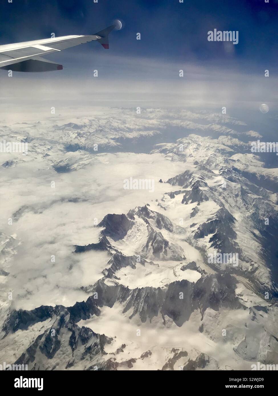 Flug über die Alpen, Europa Stockfoto
