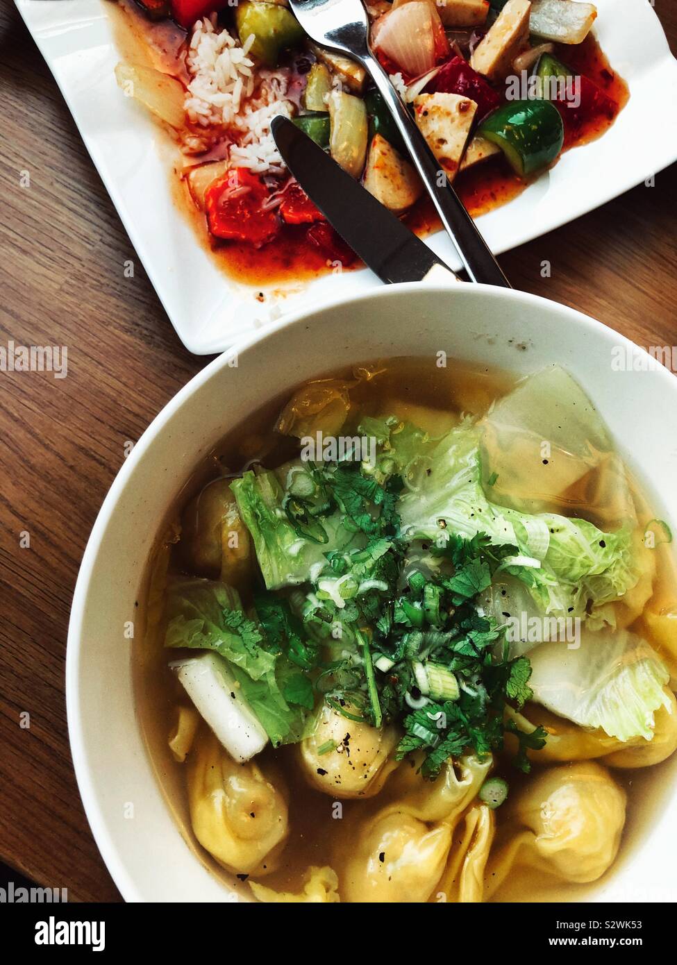 Vegan chinesisches Essen - Smartphone-aufgenommenes Stockfoto