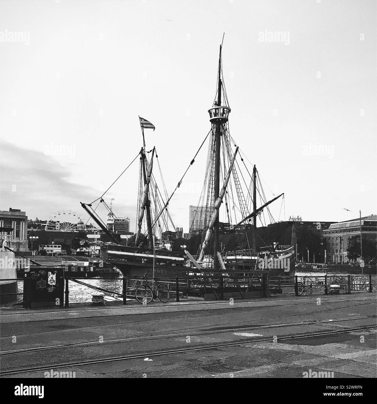 Eine Replik des Matthäus, in den Hafen von Bristol. Das ursprüngliche Schiff gesegelt wurde von John Cabot von Bristol nach Nordamerika in 1497. Stockfoto