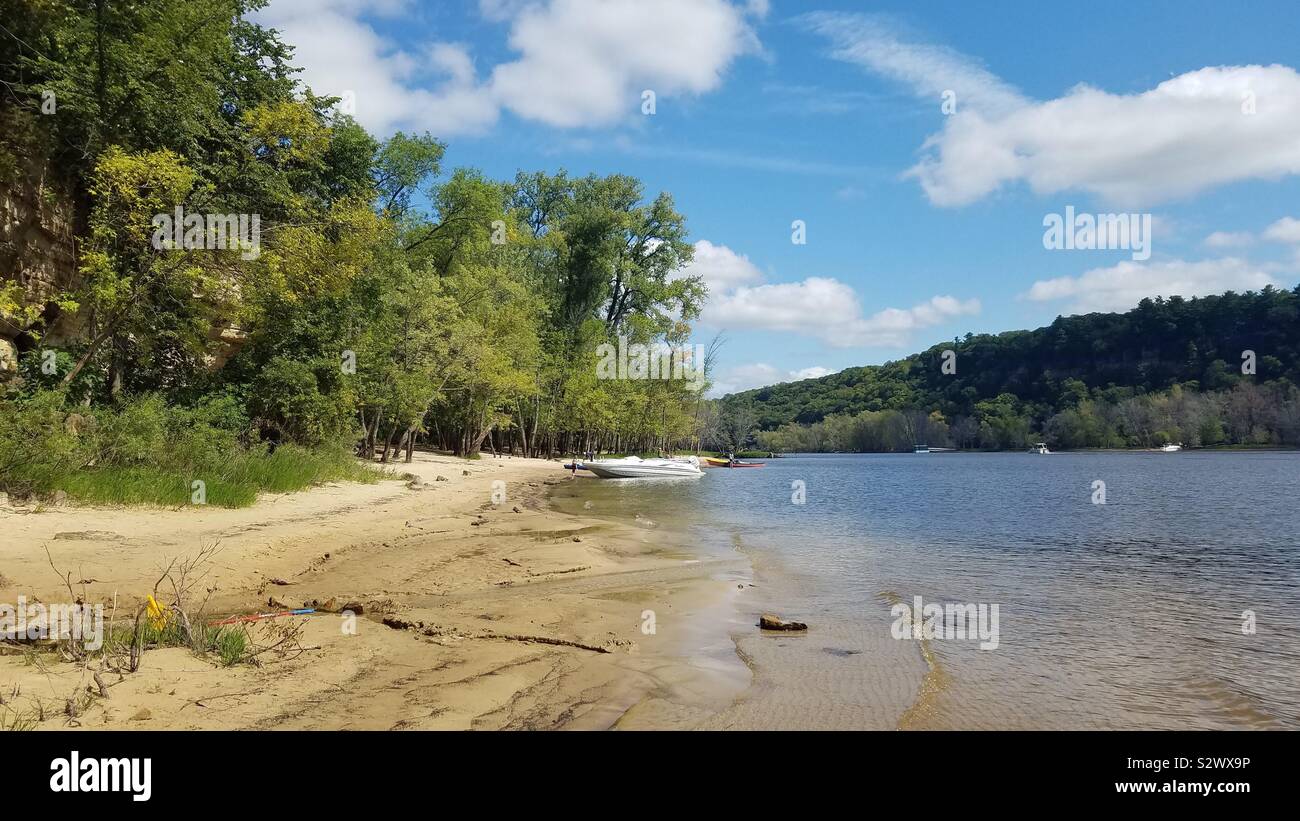 Bootsfahrten entlang der St. Croix River in der Nähe von Stillwater, Minnesota Stockfoto