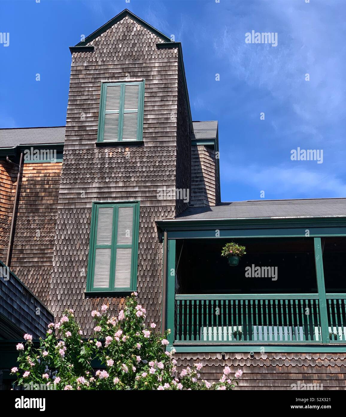 Detail, Newport Casino, Newport, Rhode Island, United States. Das Gebäude wurde im Jahr 1880 abgeschlossen. Seine aktuelle Mieter gehören die International Tennis Hall of Fame. - Smartphone-aufgenommenes Stockfoto