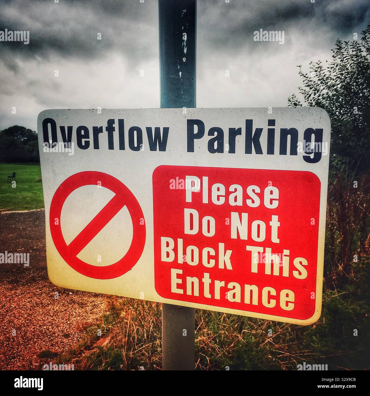 Überlauf parken Schild Uk Stockfoto