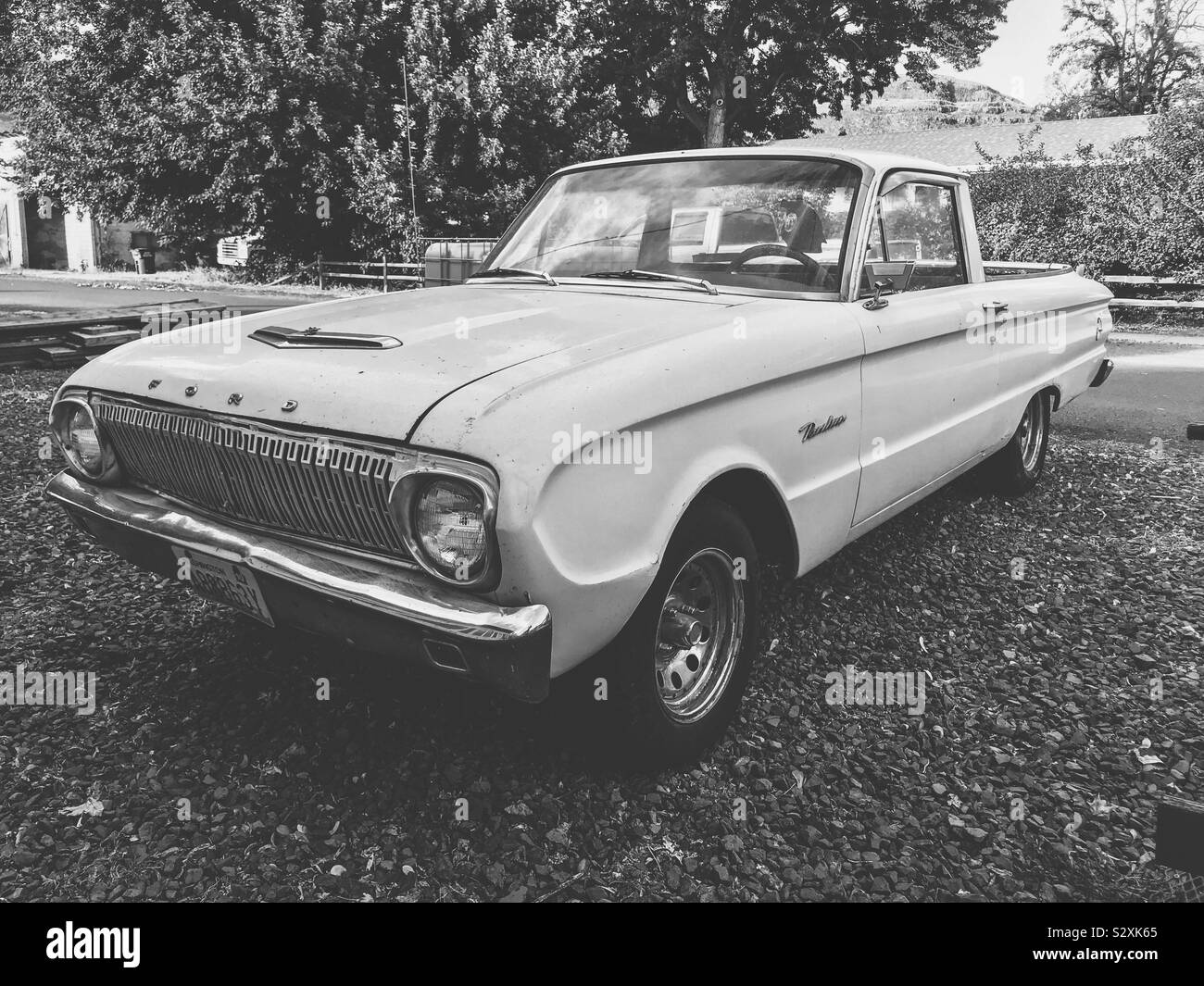 Schwarz-weiß Foto von Vintage Ford Ranchero Stockfoto