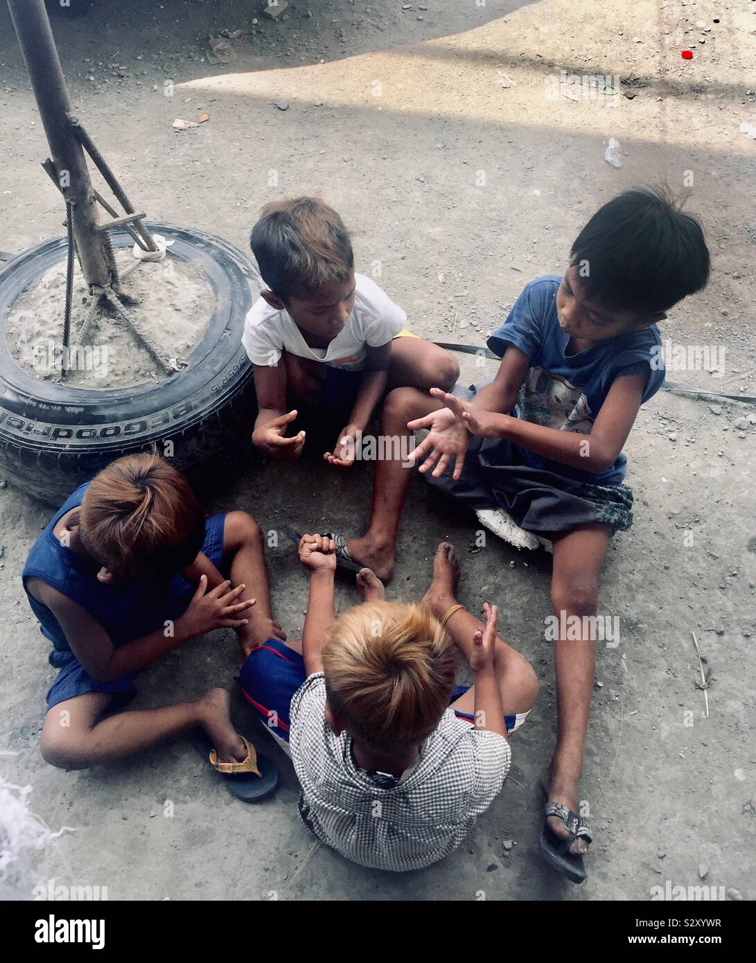 Kinder im Spiel in Cebu, Philippinen Stockfoto